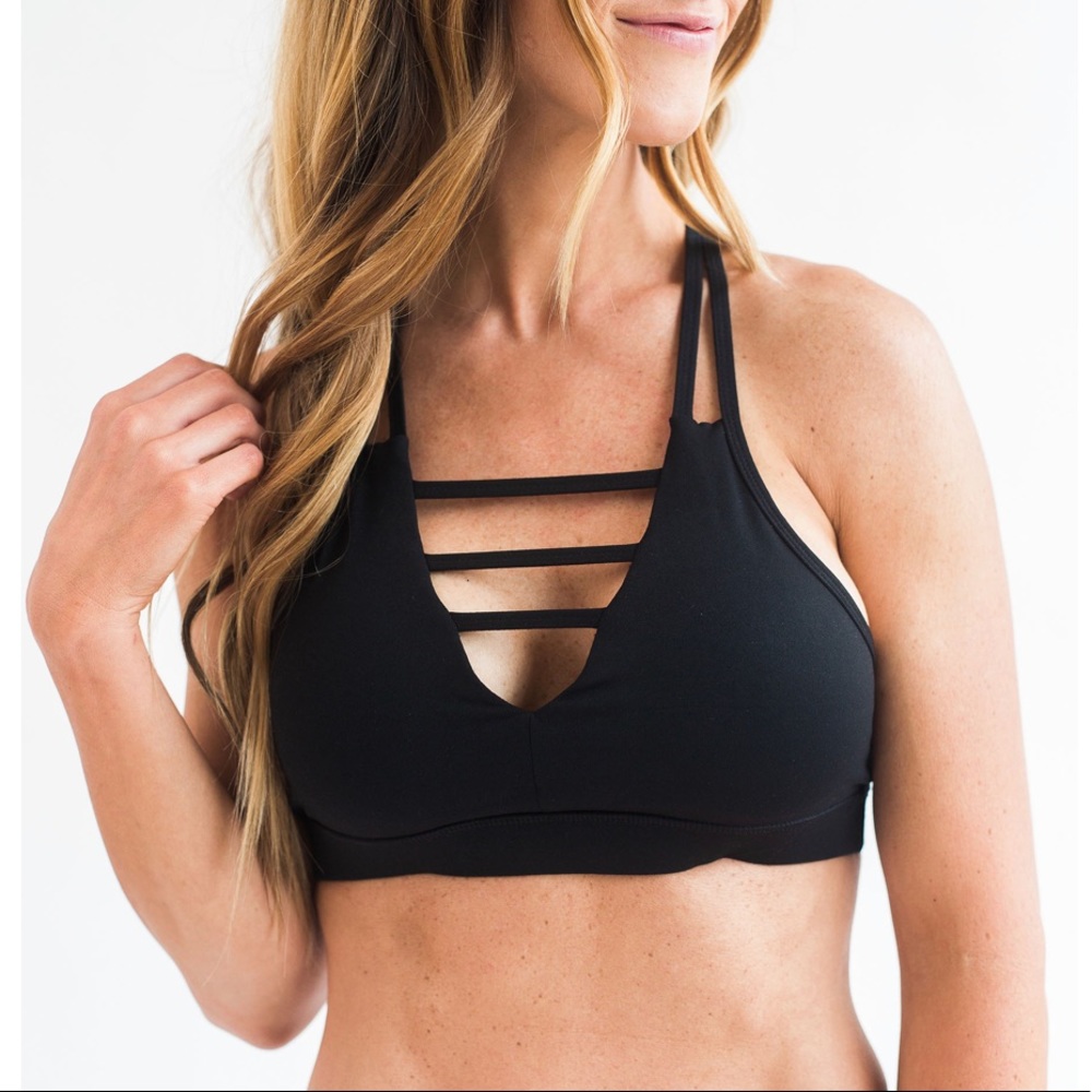 Zyia Black Grid Sports Bra Large Black